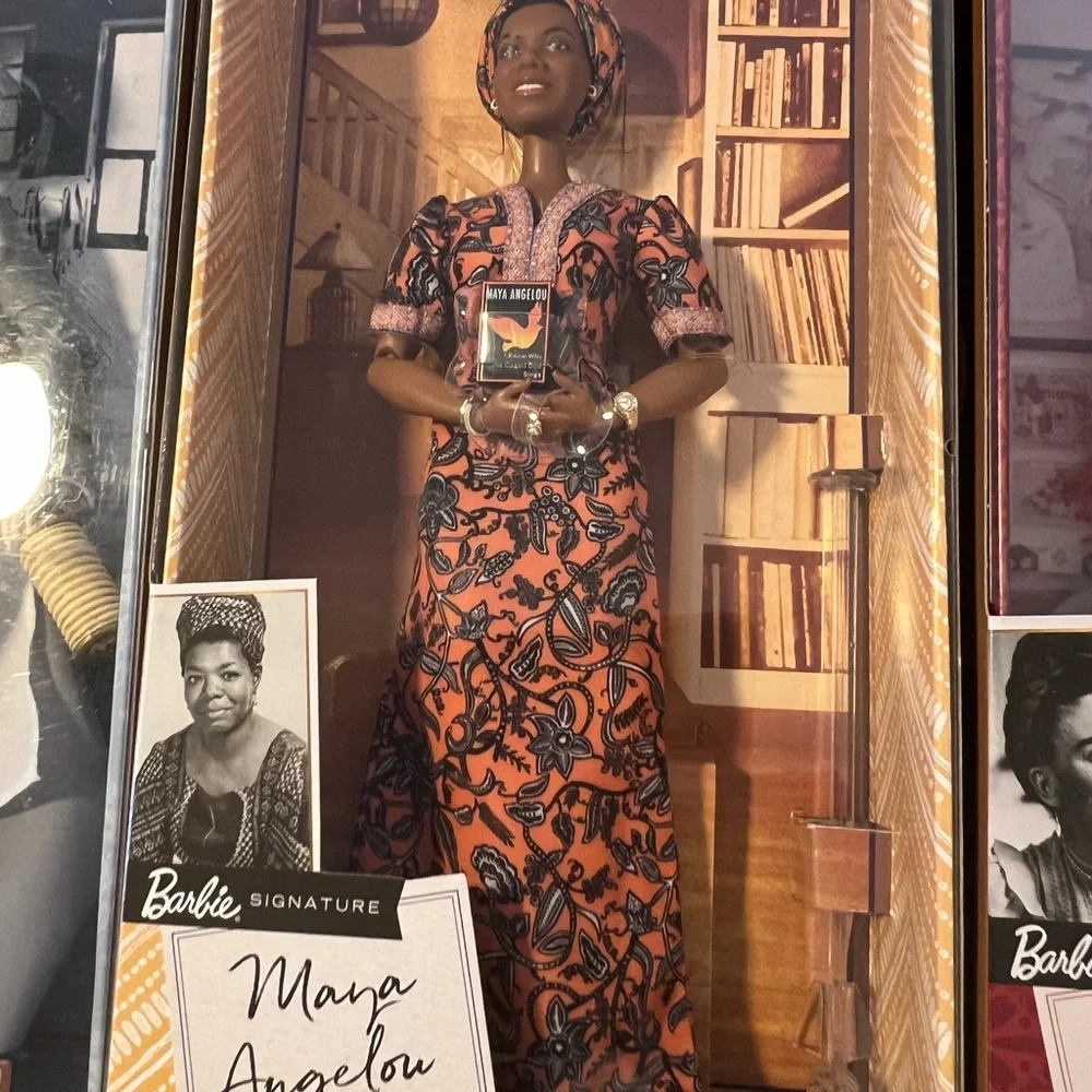 Collector Barbie’s - Picture 3 of 9